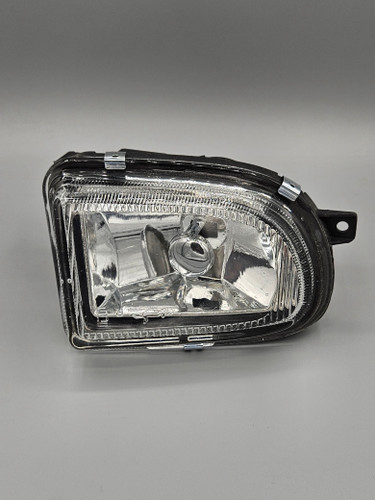 عکس پروژکتور جلو سمند سمت شاگرد