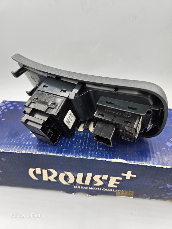 تصویر کلید شیشه بالابر و تنظیم آینه رانا