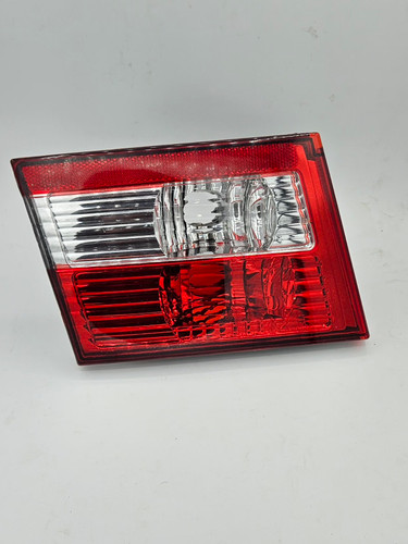 عکس چراغ خطر عقب روی صندوق سمند ال ایکس