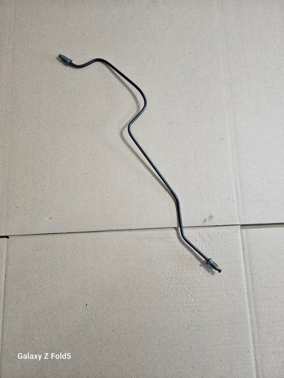 تصویر لوله مسی ترمز چرخ عقب پیکان کوتاه